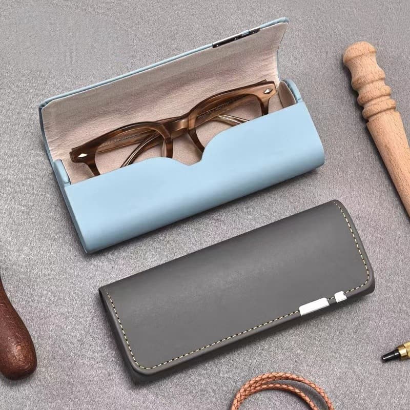 British Style Leather Glasses Case – Magnetic Closure