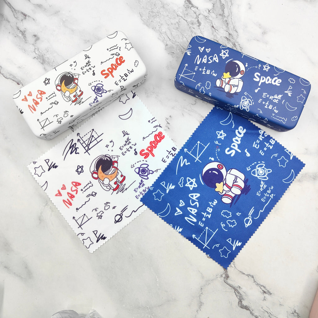 New Large Frame Glasses Case Digitally Printed Iron Box Cartoon Pattern Astronaut Myopia Glasses Case Printed Glasses Cloth